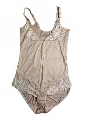 Maidenform Beige Lace Trim Shapewear Bodysuit XL